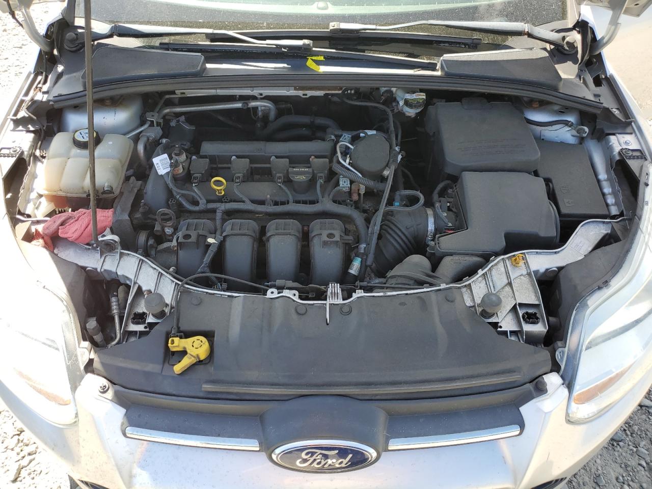 1FAHP3F23CL387452 2012 Ford Focus Se