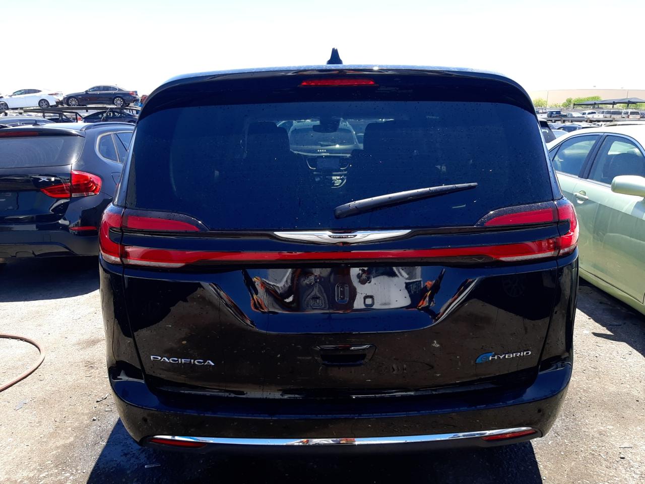 2024 Chrysler Pacifica Hybrid Select vin: 2C4RC1S70RR150093