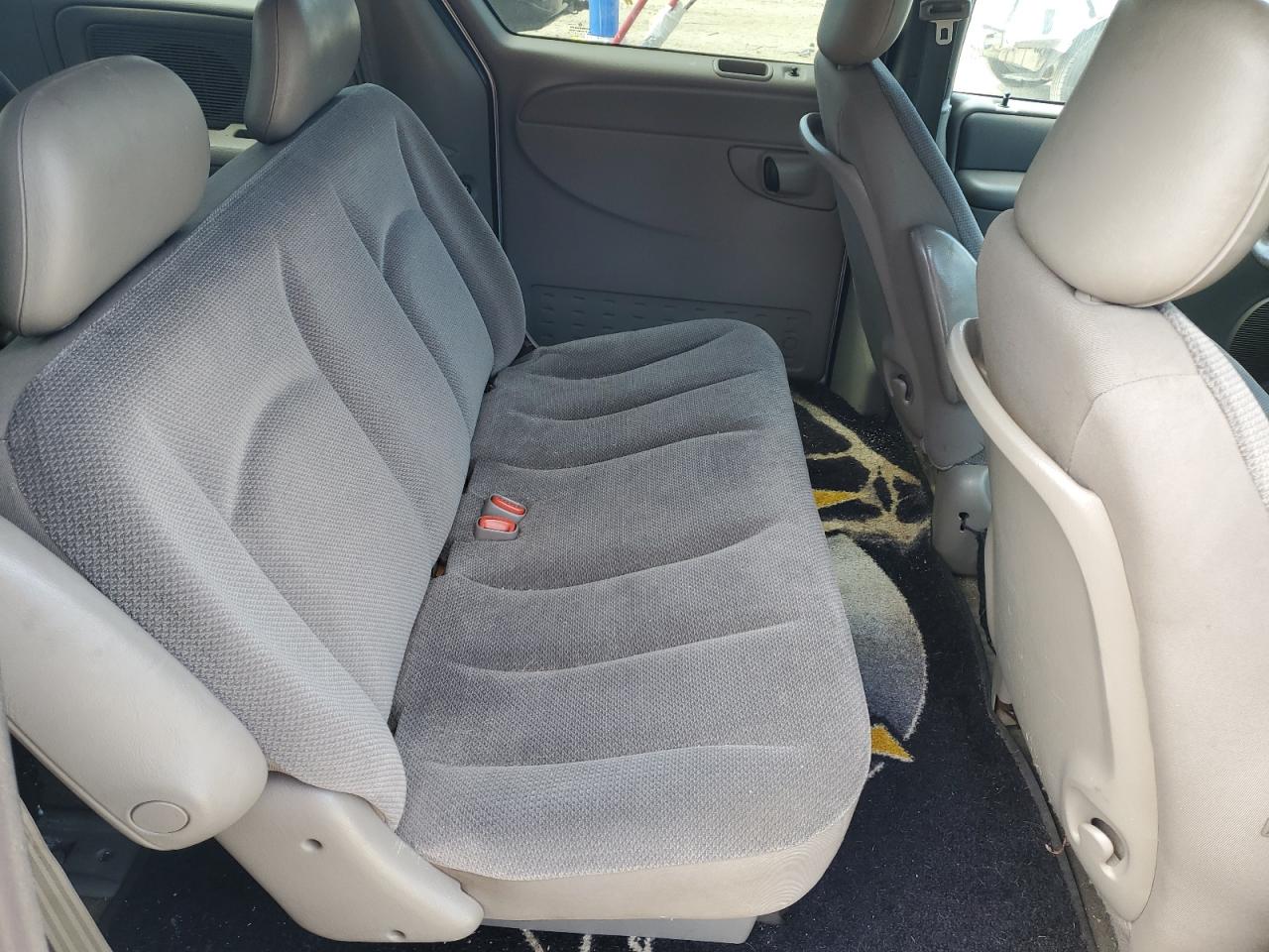 1B8GP25382B650609 2002 Dodge Caravan Se