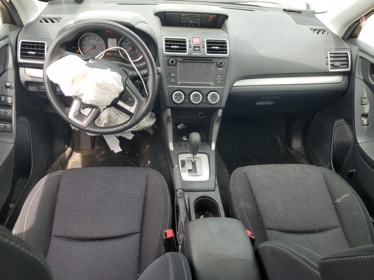 JF2SJABC1HH811808 2017 Subaru Forester 2.5I