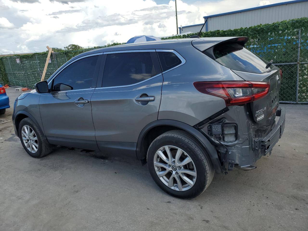 JN1BJ1AV9MW561406 2021 Nissan Rogue Sport S