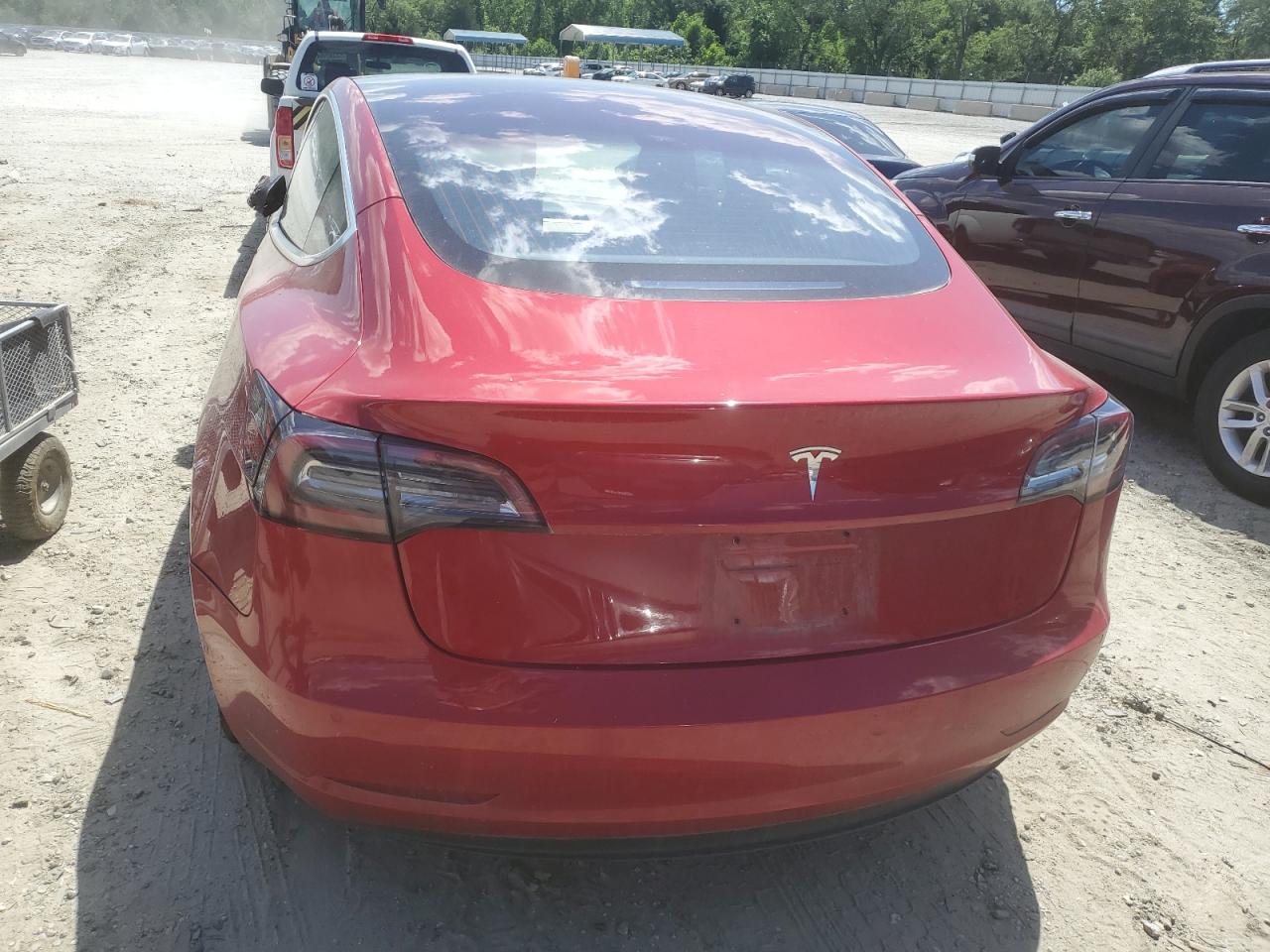 5YJ3E1EA7JF019251 2018 Tesla Model 3