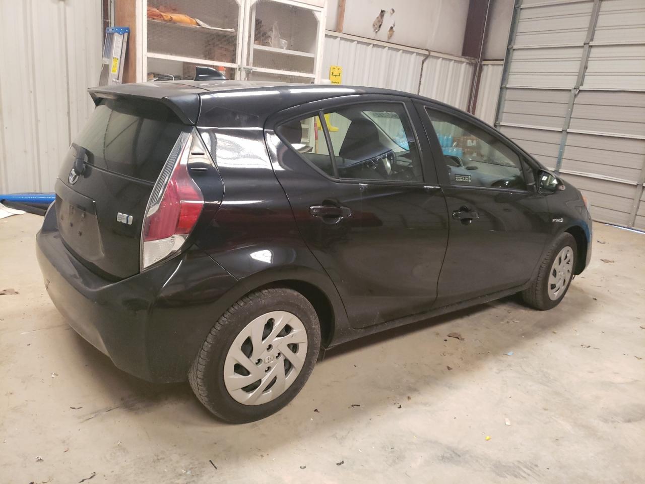 JTDKDTB36G1120184 2016 Toyota Prius C