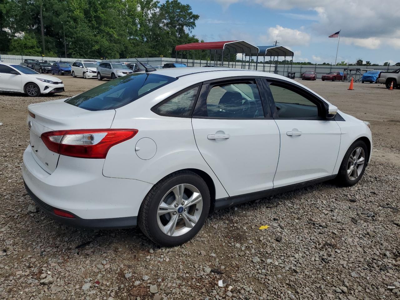 2014 Ford Focus Se vin: 1FADP3F27EL147757