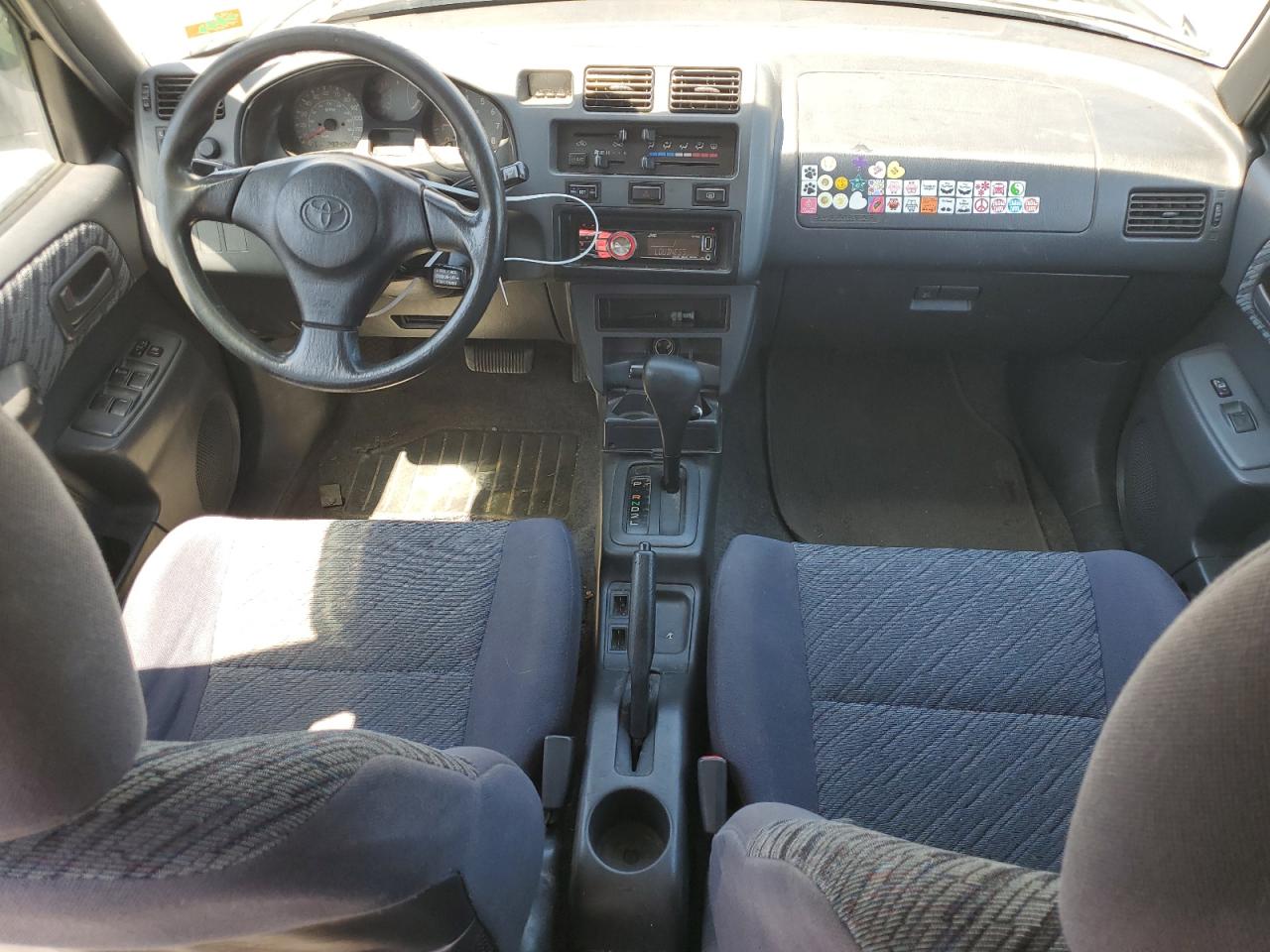 JT3HP10VXW0172341 1998 Toyota Rav4