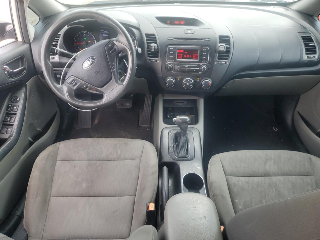 KNAFK4A62F5329211 2015 Kia Forte Lx