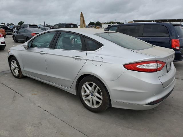 VIN 3FA6P0H72GR308892 2016 Ford Fusion, SE no.2