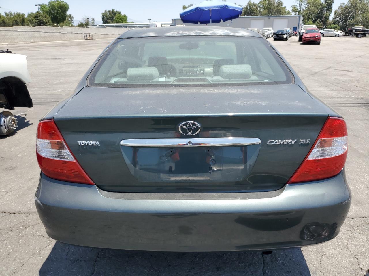 4T1BE30K44U365904 2004 Toyota Camry Le
