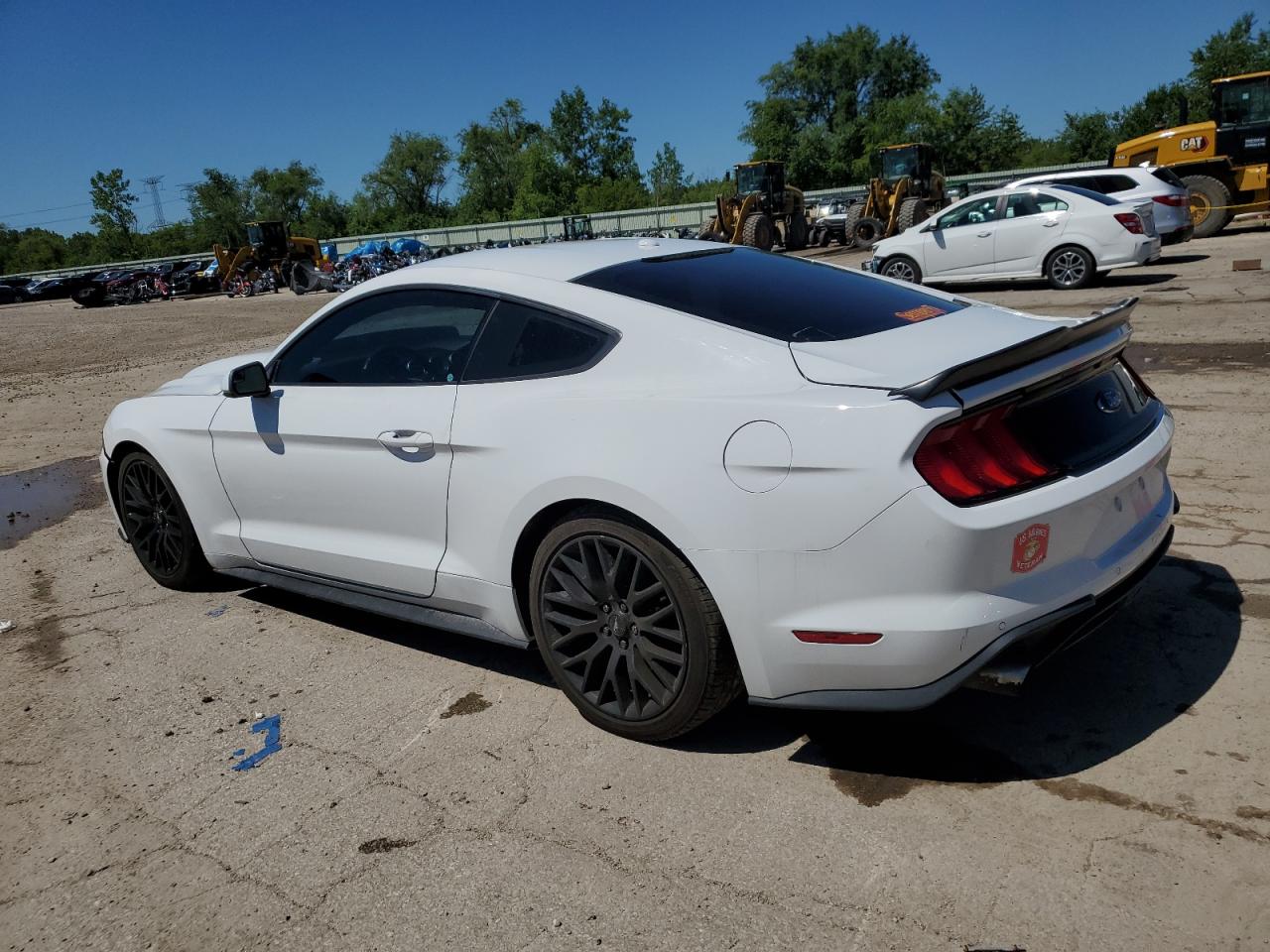 2018 Ford Mustang vin: 1FA6P8TH8J5118183