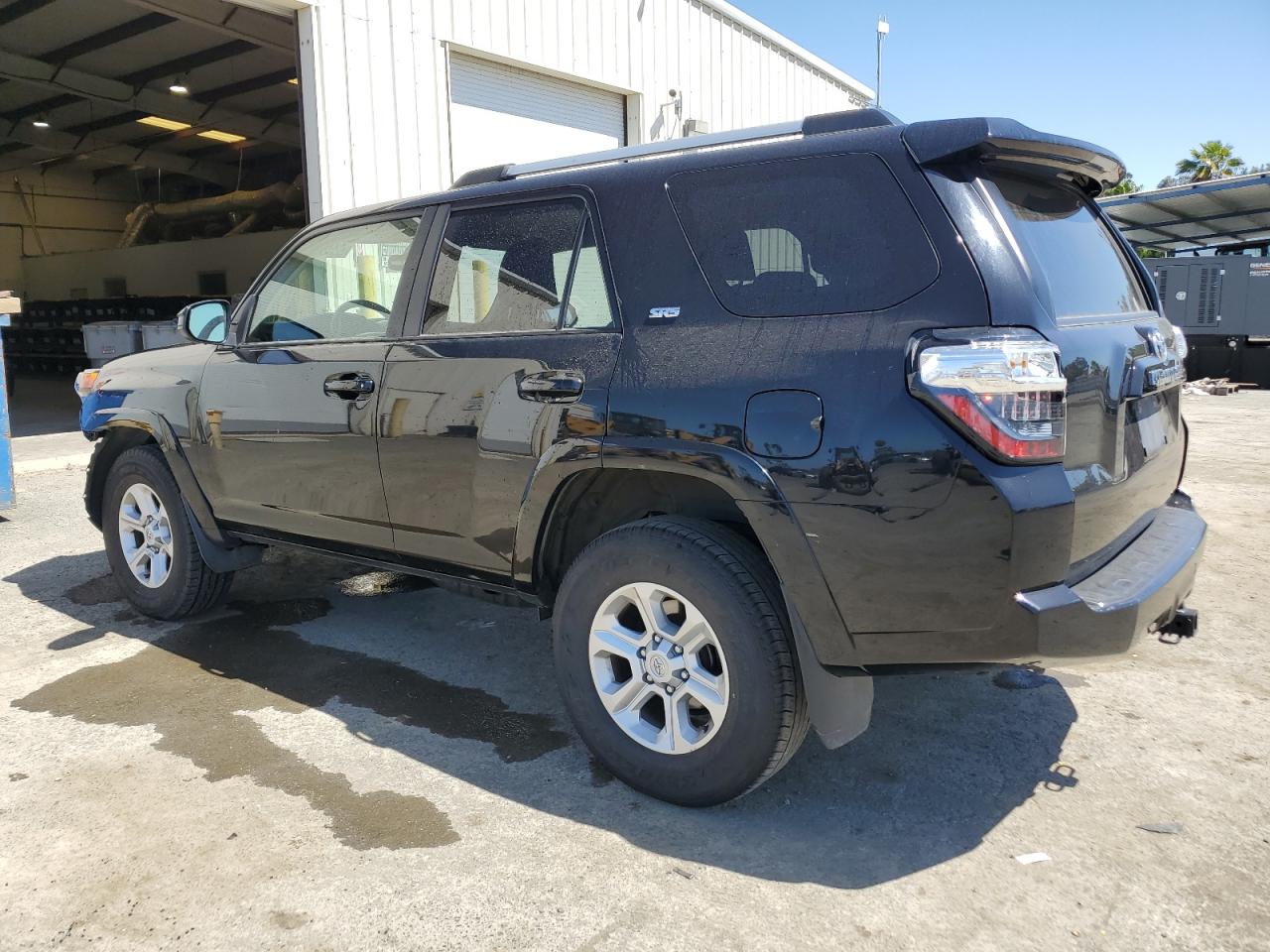 2022 Toyota 4Runner Sr5/Sr5 Premium vin: JTEMU5JR4N6066079