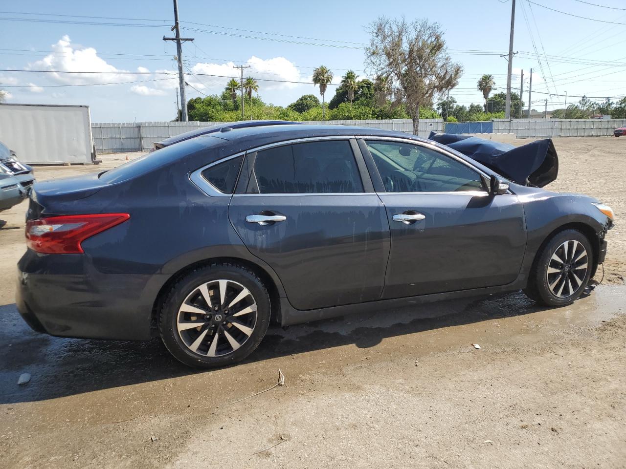 1N4AL3AP3JC298039 2018 Nissan Altima 2.5