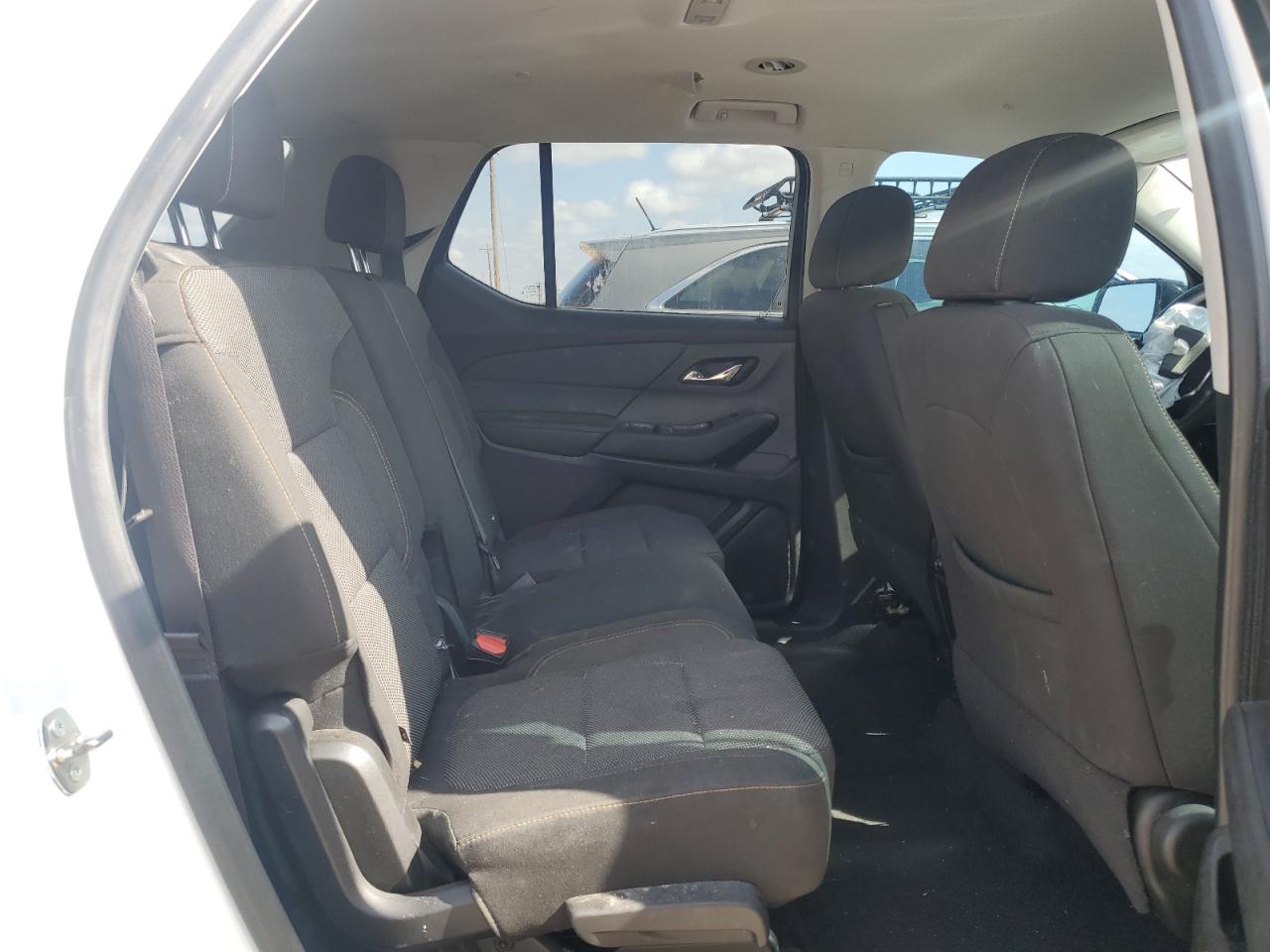 1GNERFKW8KJ309672 2019 Chevrolet Traverse Ls