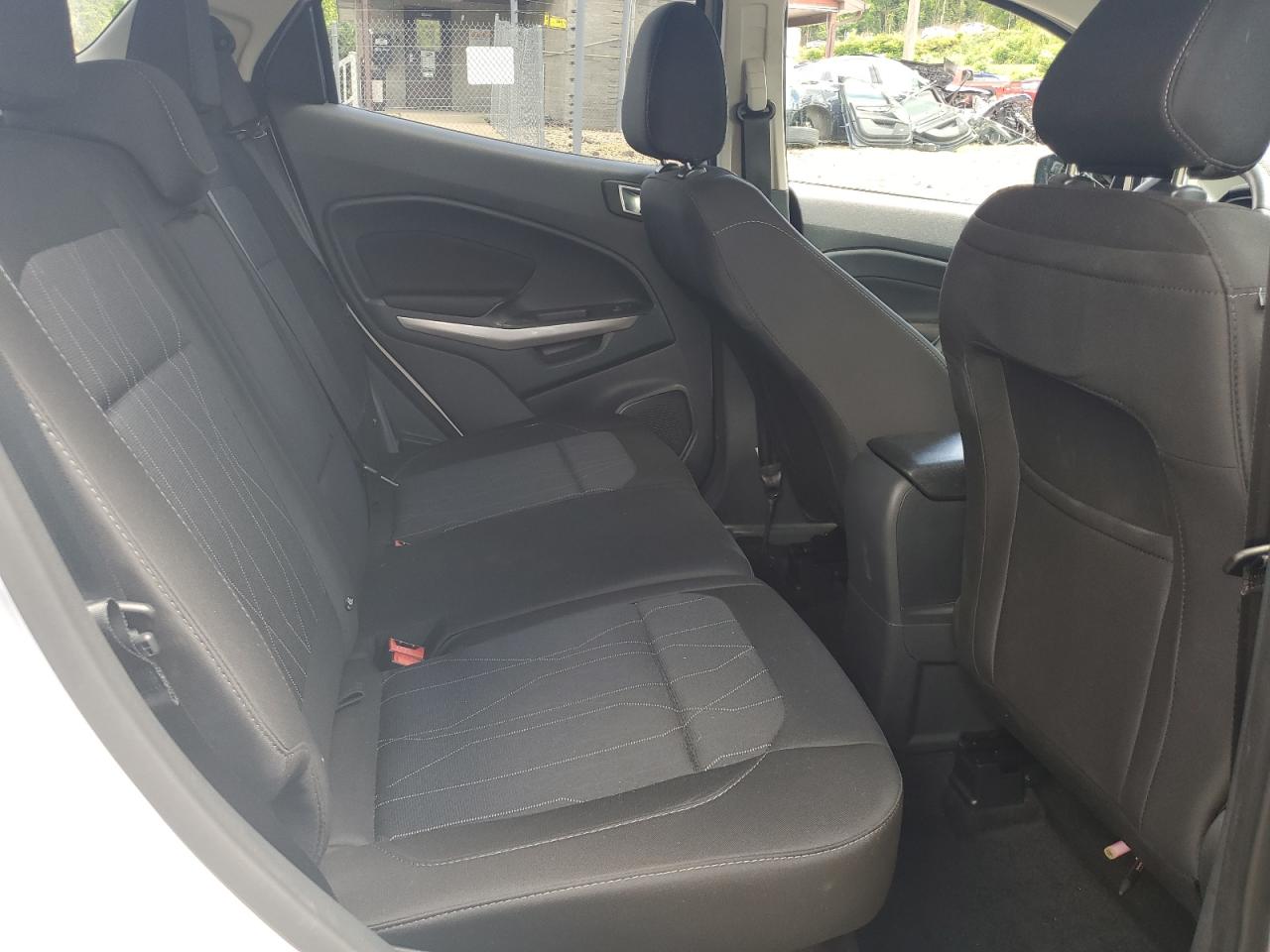 MAJ6S3GL7KC280027 2019 Ford Ecosport Se