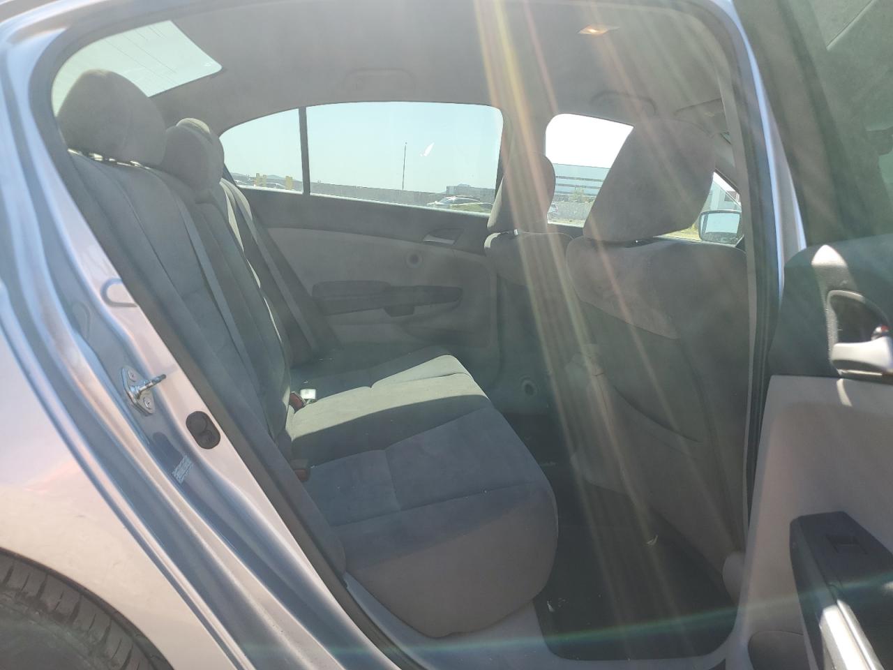 1HGCP2F45AA194942 2010 Honda Accord Lxp