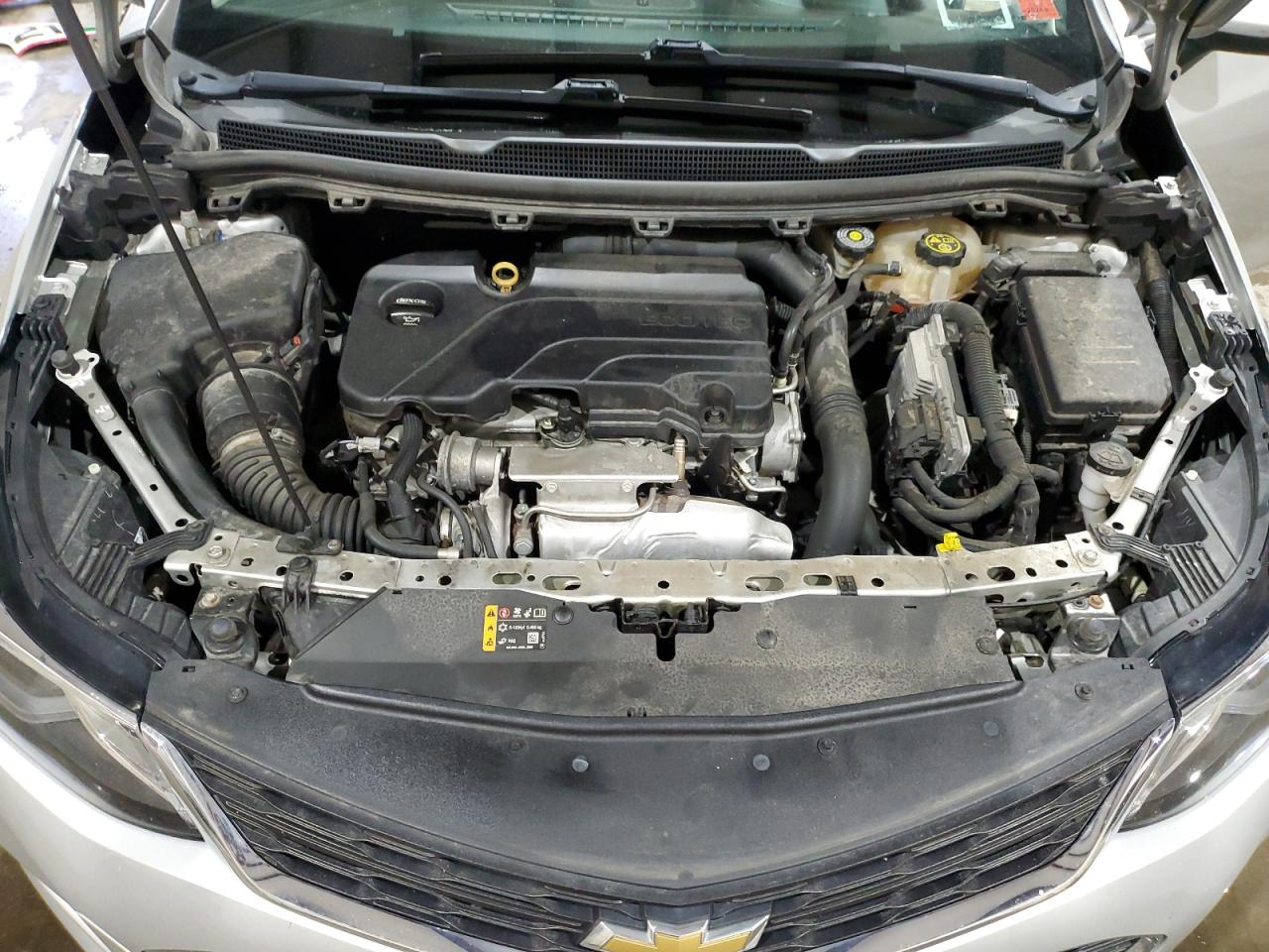 3G1BE6SM3JS615562 CHEVROLET CRUZE 2018