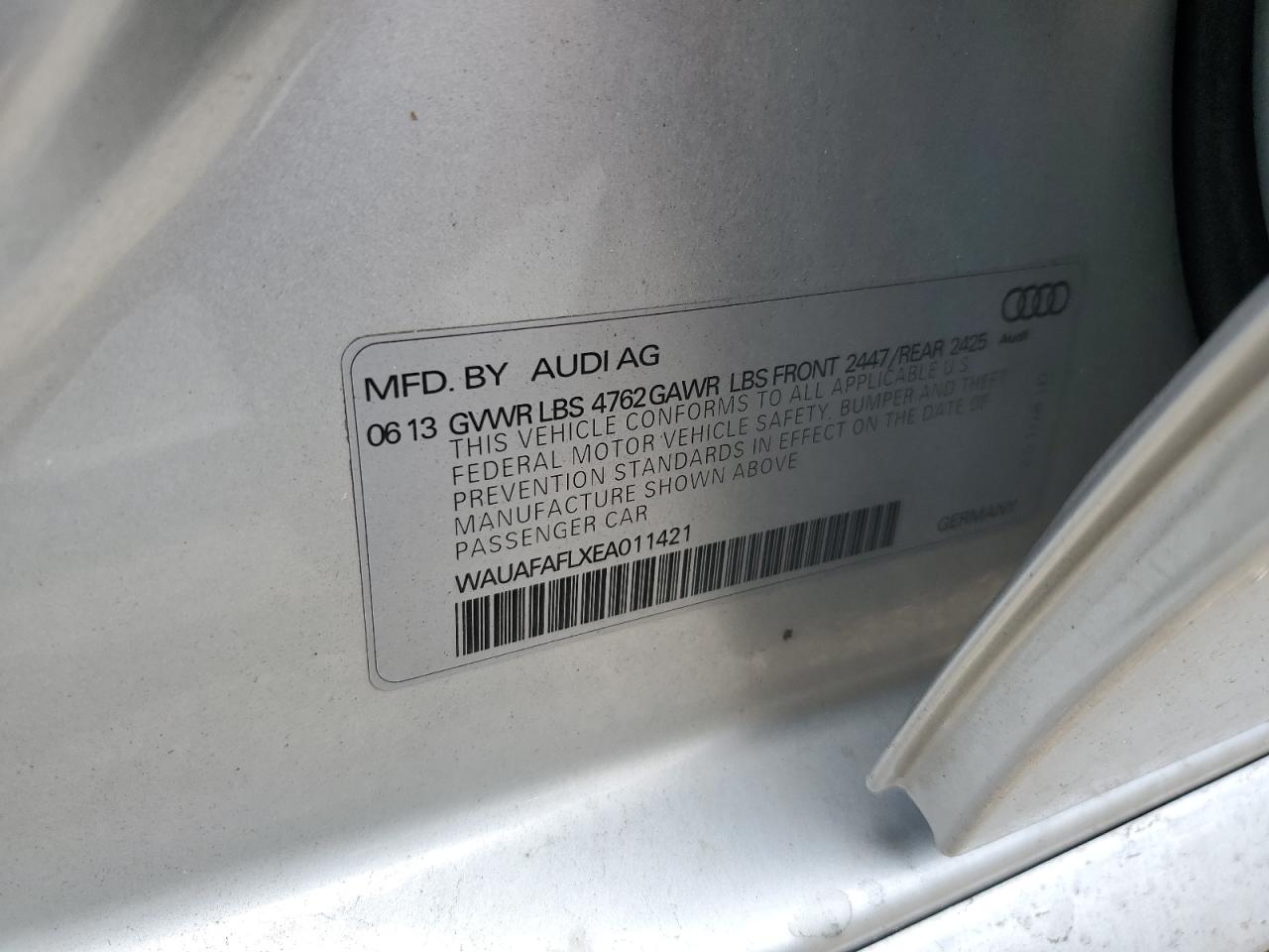 WAUAFAFLXEA011421 2014 Audi A4 Premium