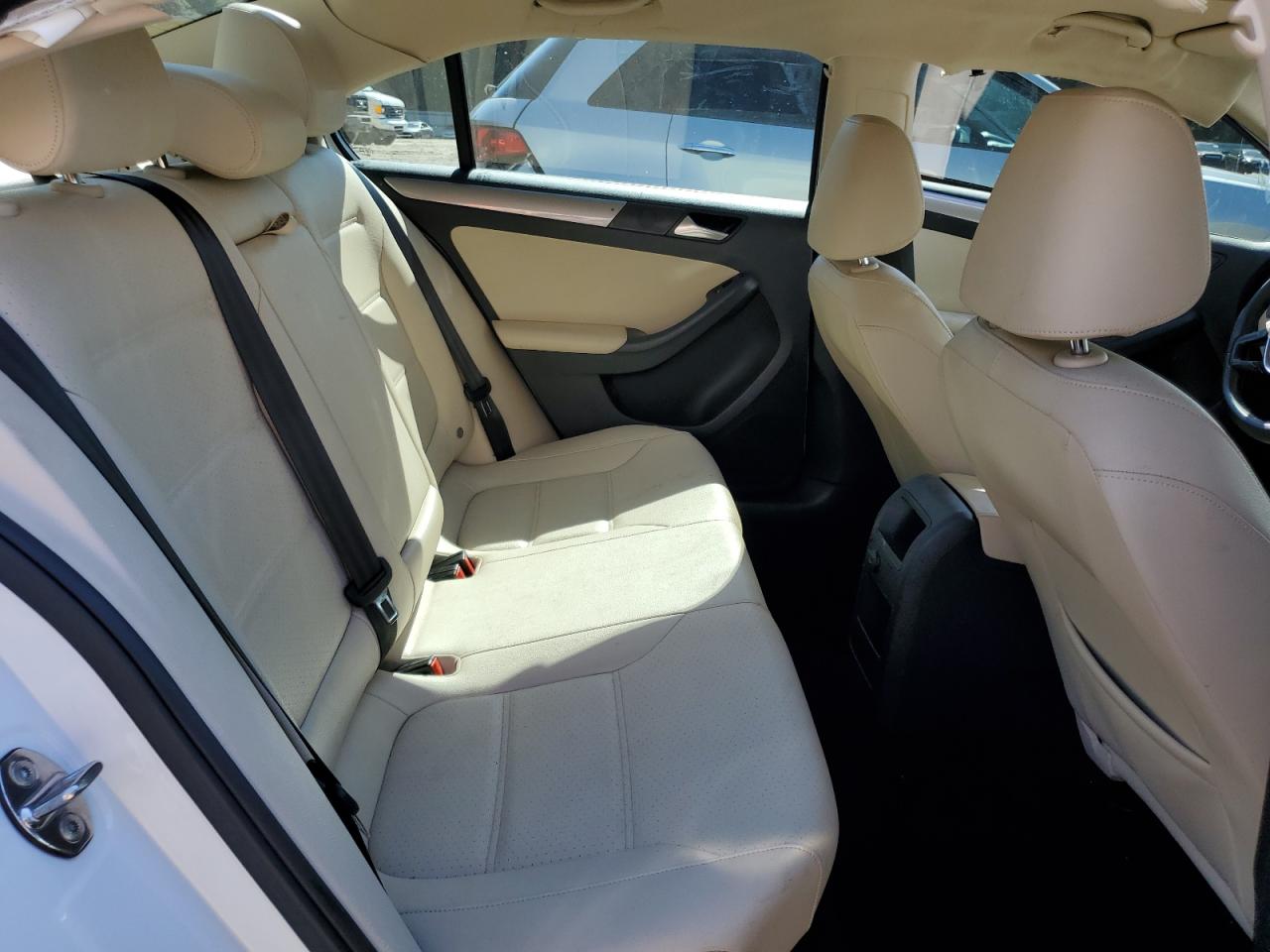 3VWDB7AJ8HM270630 2017 Volkswagen Jetta Se