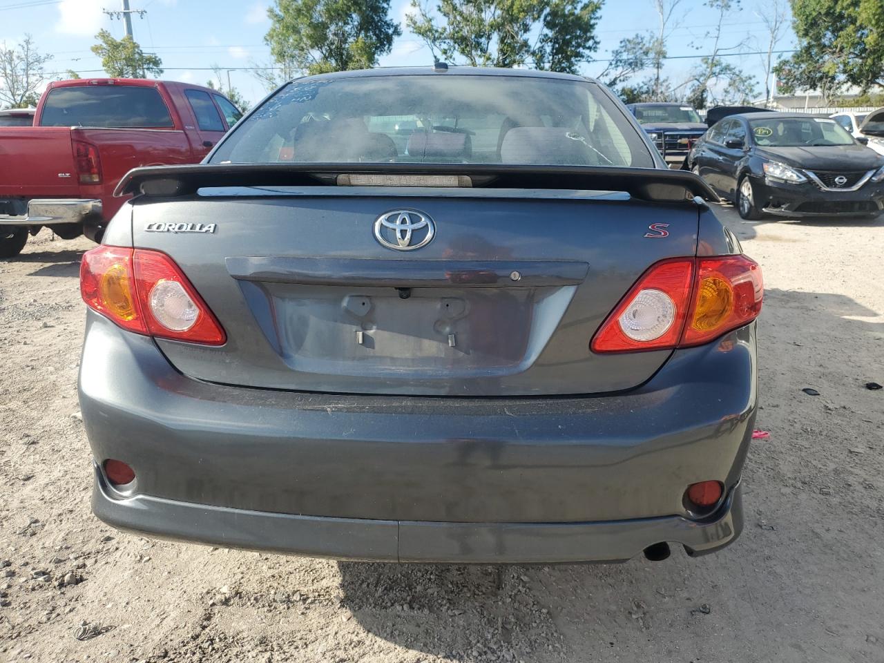 2T1BU4EE9AC298497 2010 Toyota Corolla Base