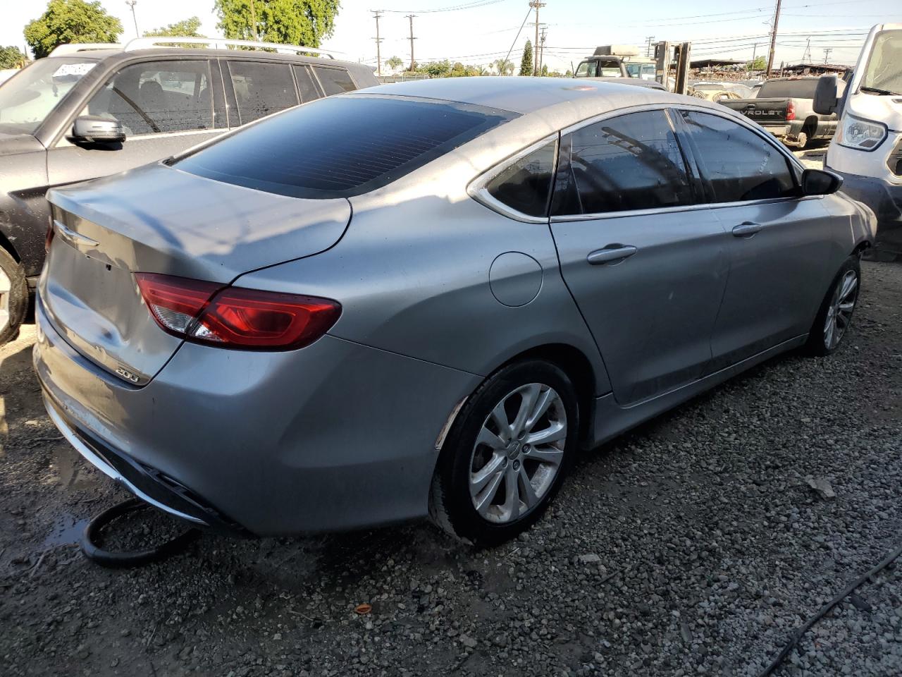 2015 Chrysler 200 Limited vin: 1C3CCCAB1FN574788