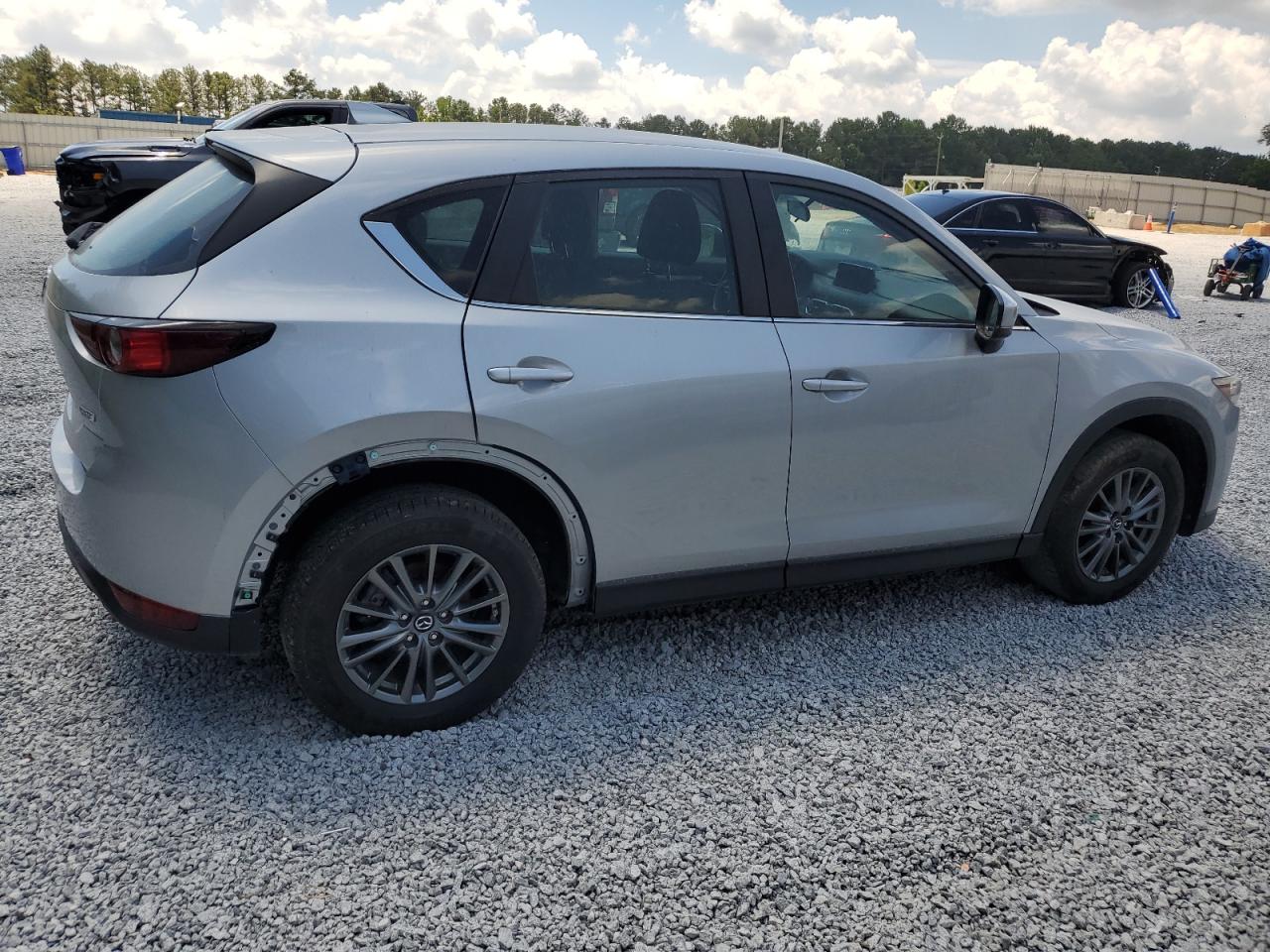 2017 Mazda Cx-5 Sport vin: JM3KFBBLXH0103679