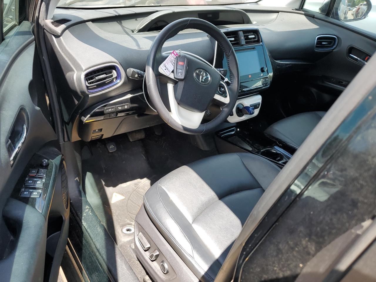 JTDKARFU2H3535930 2017 Toyota Prius