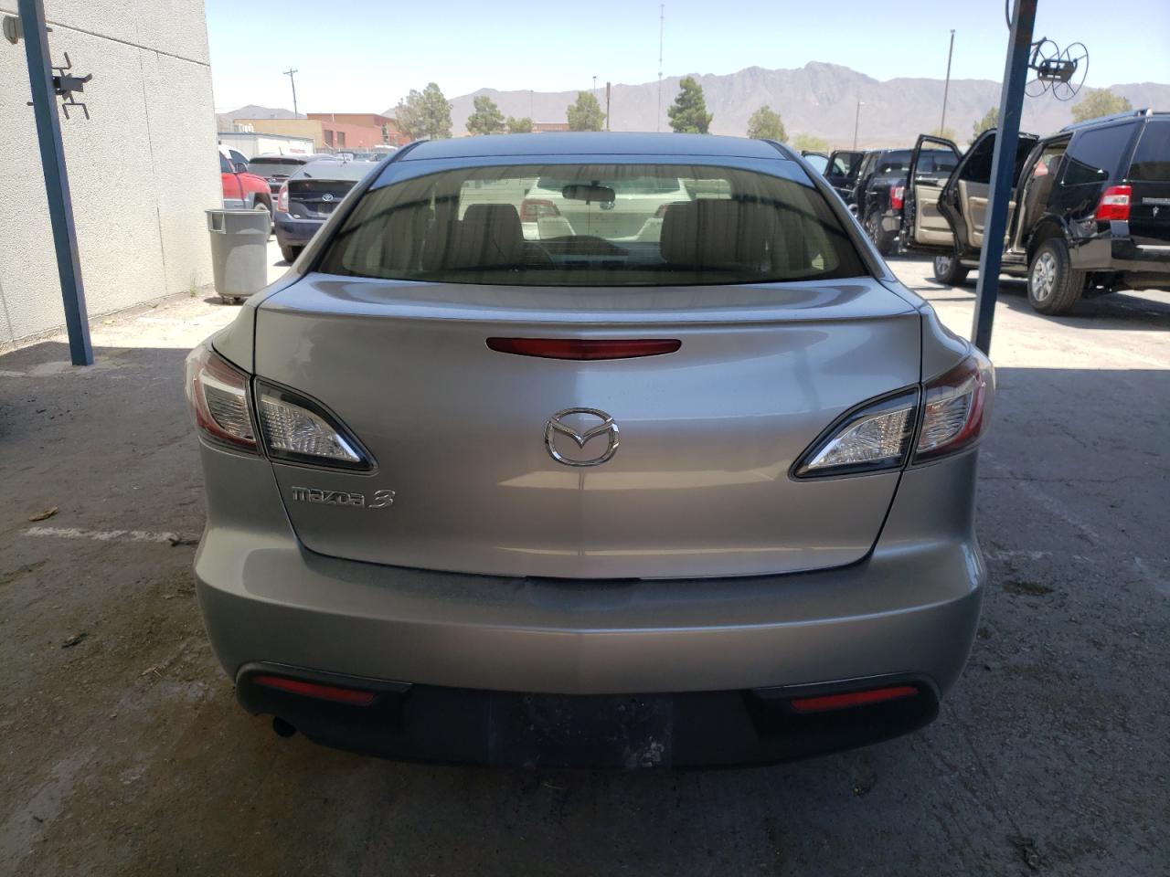 2012 Mazda 3 I vin: JM1BL1UF0C1617868