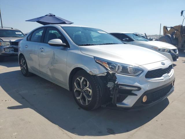 3KPF24AD1ME349064 Kia Forte FE 4