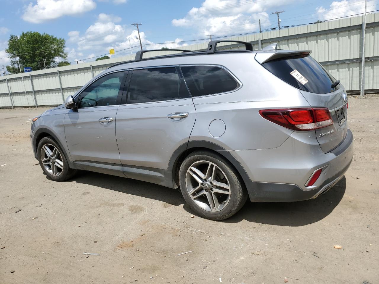 2017 Hyundai Santa Fe Se Ultimate vin: KM8SR4HF7HU215714