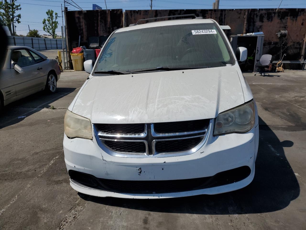 2C4RDGCG7ER127807 2014 Dodge Grand Caravan Sxt