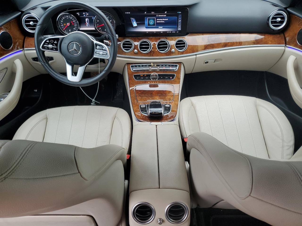 WDDZF4JB8KA623124 2019 Mercedes-Benz E 300