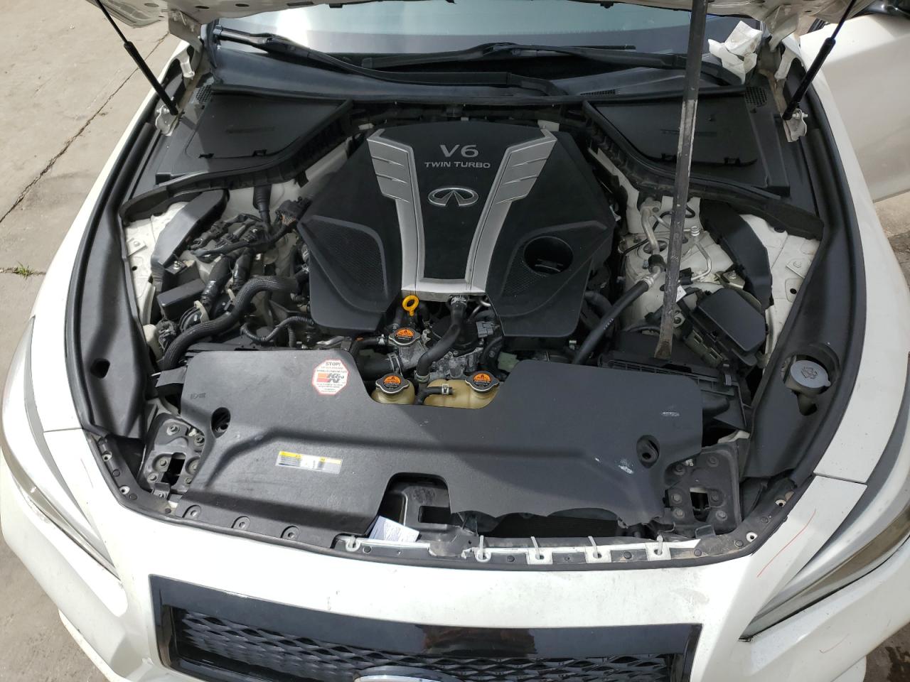 JN1EV7AP0GM300493 2016 Infiniti Q50 Premium