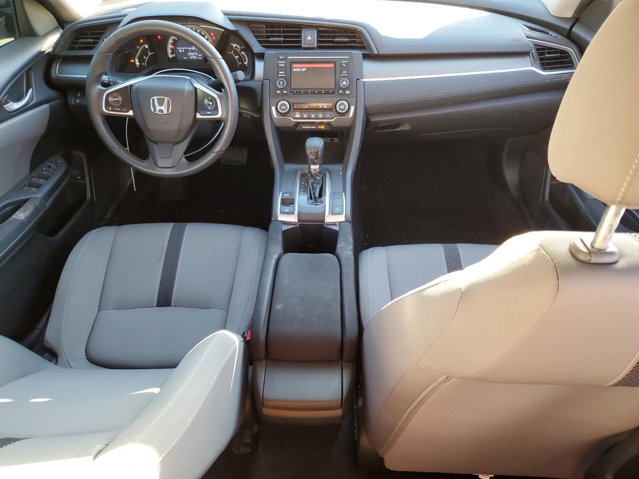 2018 Honda Civic Lx vin: 2HGFC2F57JH520579