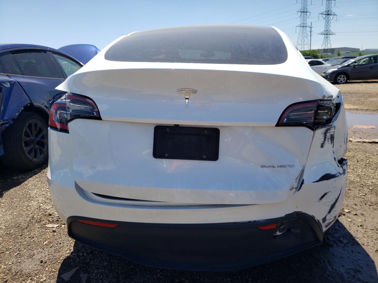 7SAYGDEE3PF662678 2023 Tesla Model Y