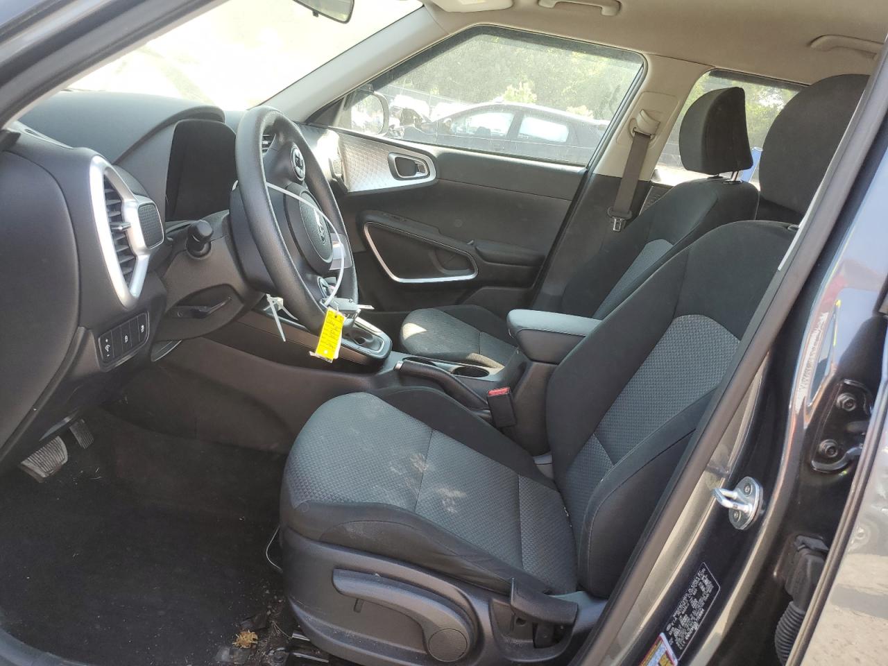 KNDJ23AU2L7719084 2020 Kia Soul Lx