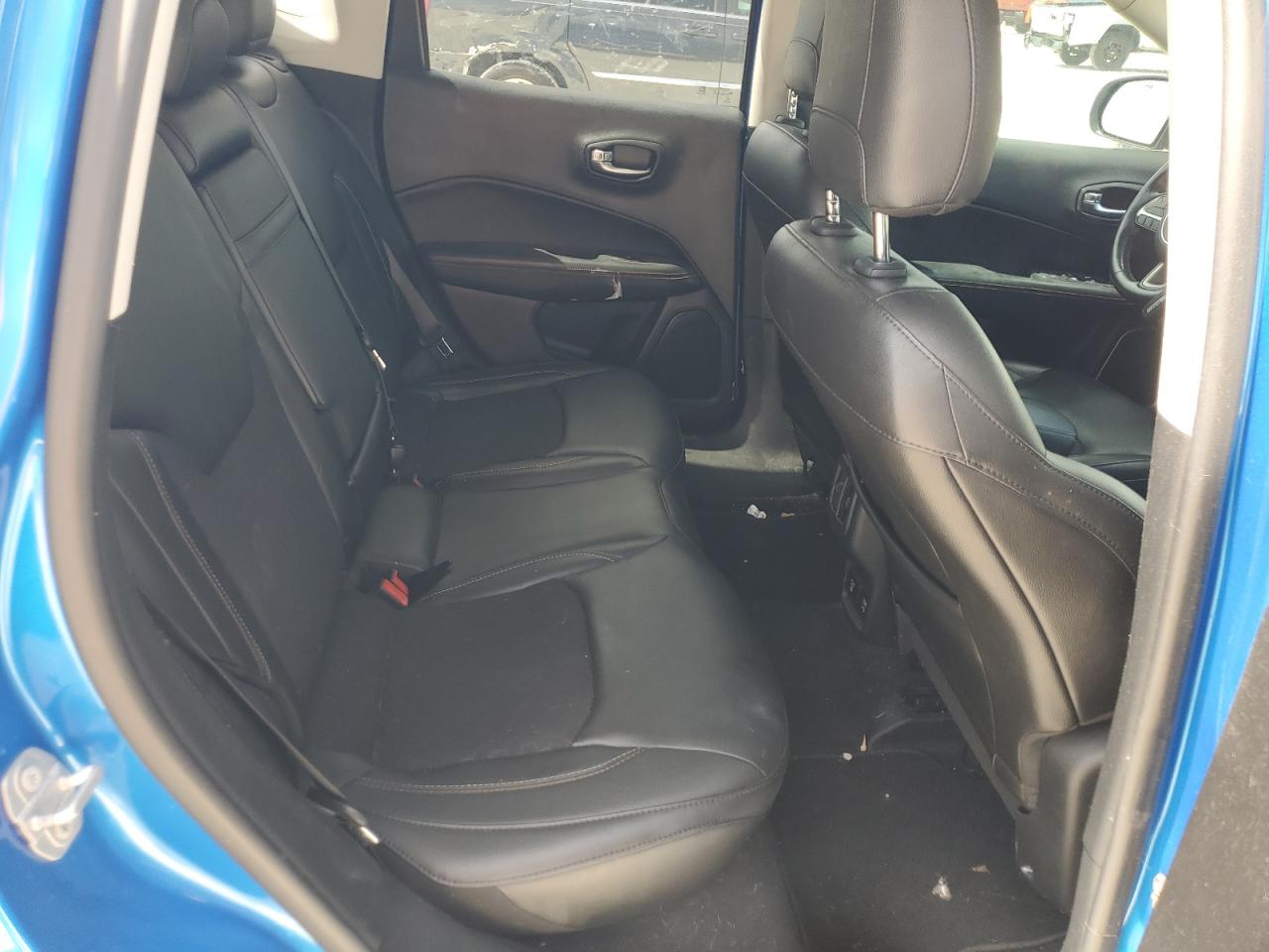 3C4NJCBB1JT293270 2018 Jeep Compass Latitude