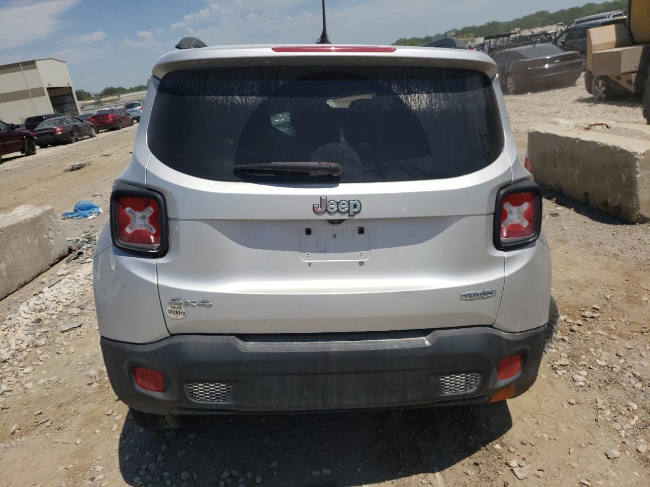 ZACCJBBB6HPE49614 2017 Jeep Renegade Latitude
