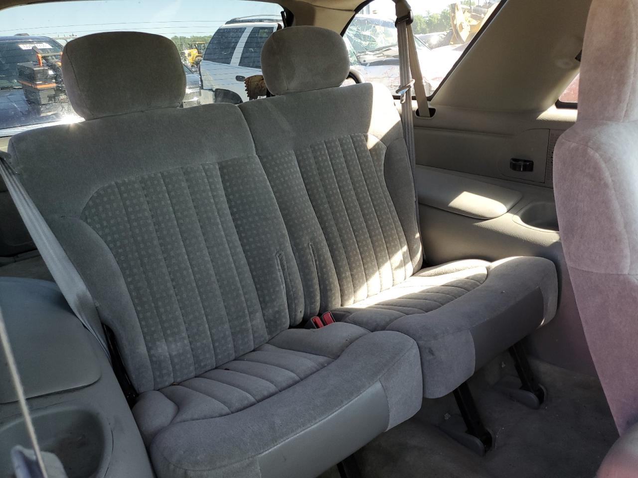 1GNCS18W22K182532 2002 Chevrolet Blazer