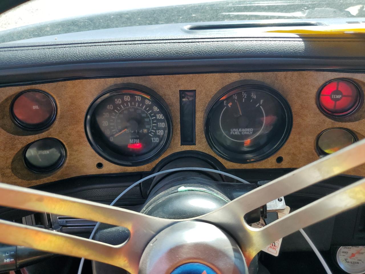 1Q87D6L505344 1976 Chevrolet Uk