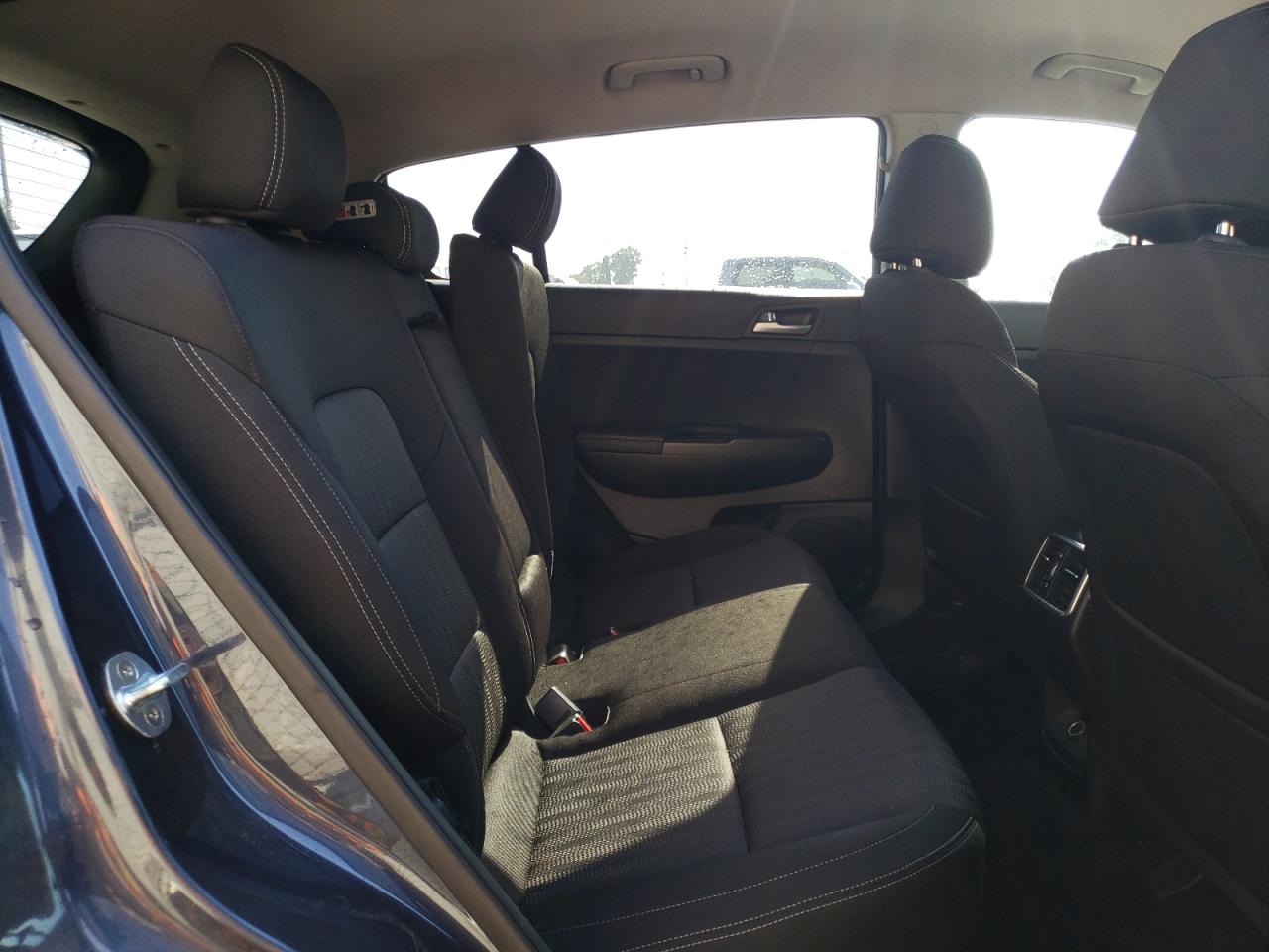 KNDPM3AC2H7218120 2017 Kia Sportage Lx