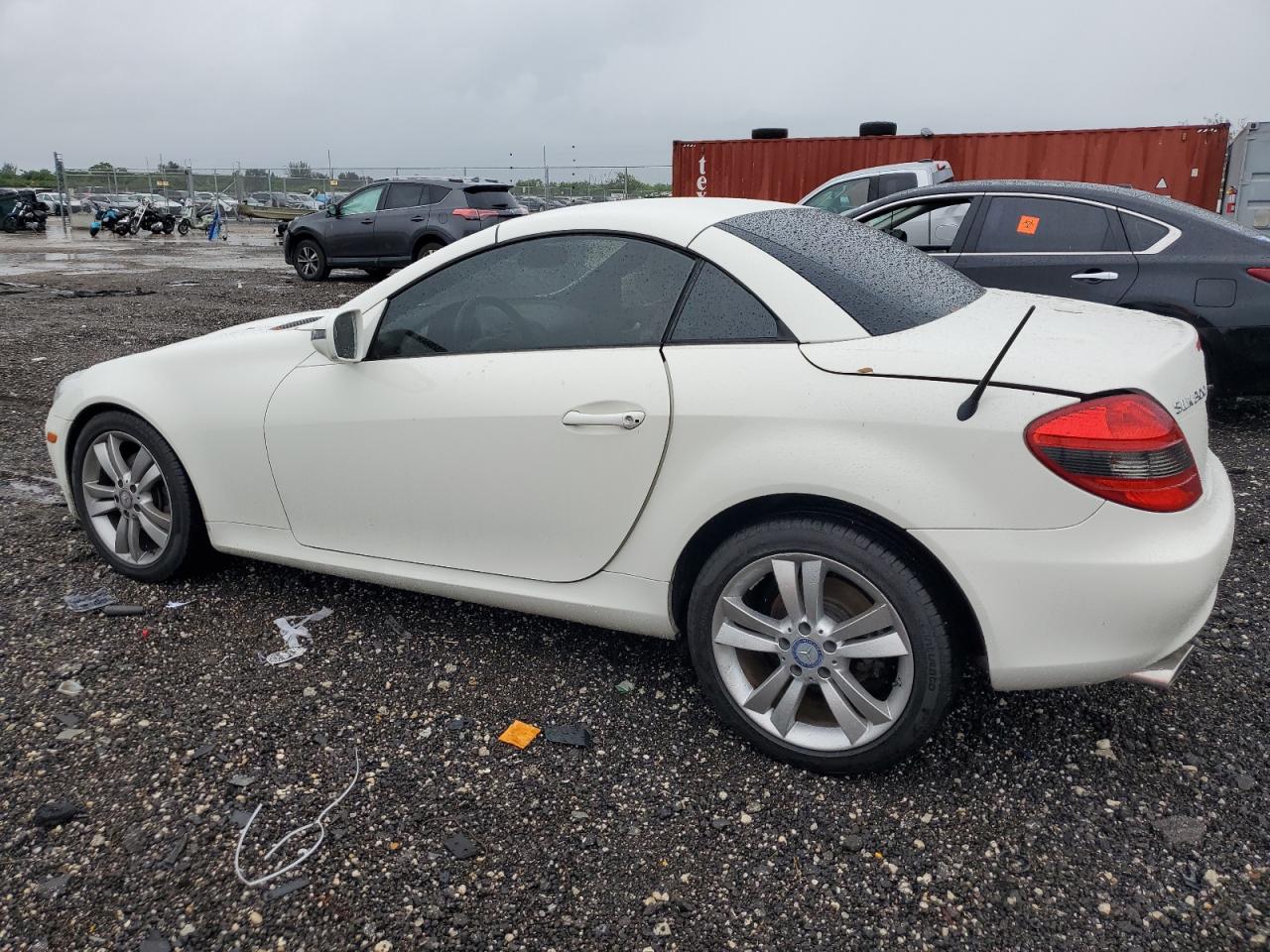 WDBWK5EAXAF228362 2010 Mercedes-Benz Slk 300