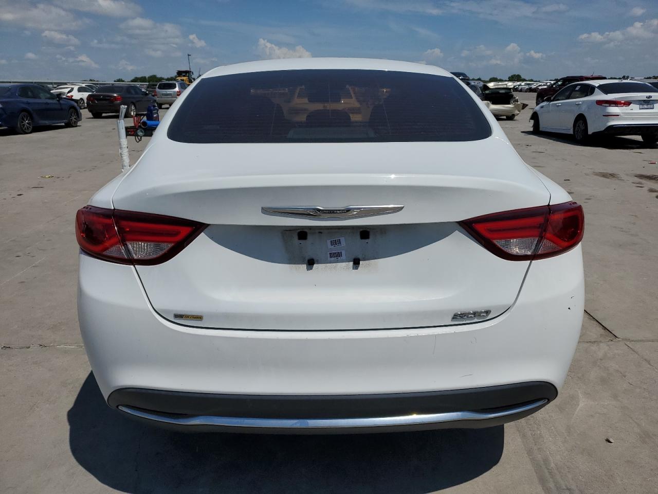 1C3CCCAB4FN669202 2015 Chrysler 200 Limited