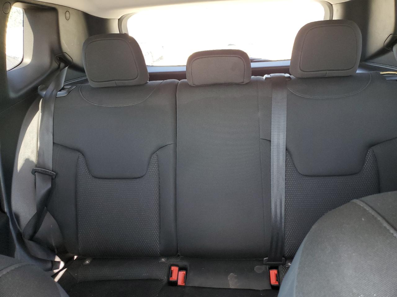 ZACCJABB1JPG69565 2018 Jeep Renegade Latitude