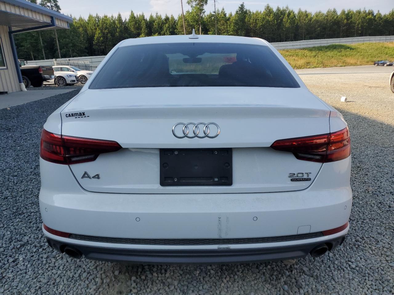 WAUENAF46HN019462 2017 Audi A4 Premium Plus