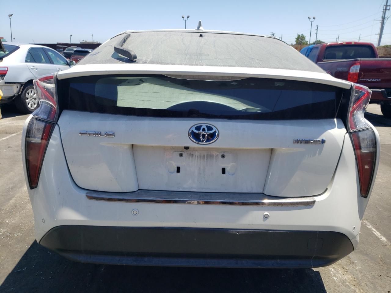 JTDKBRFU0J3081891 2018 Toyota Prius