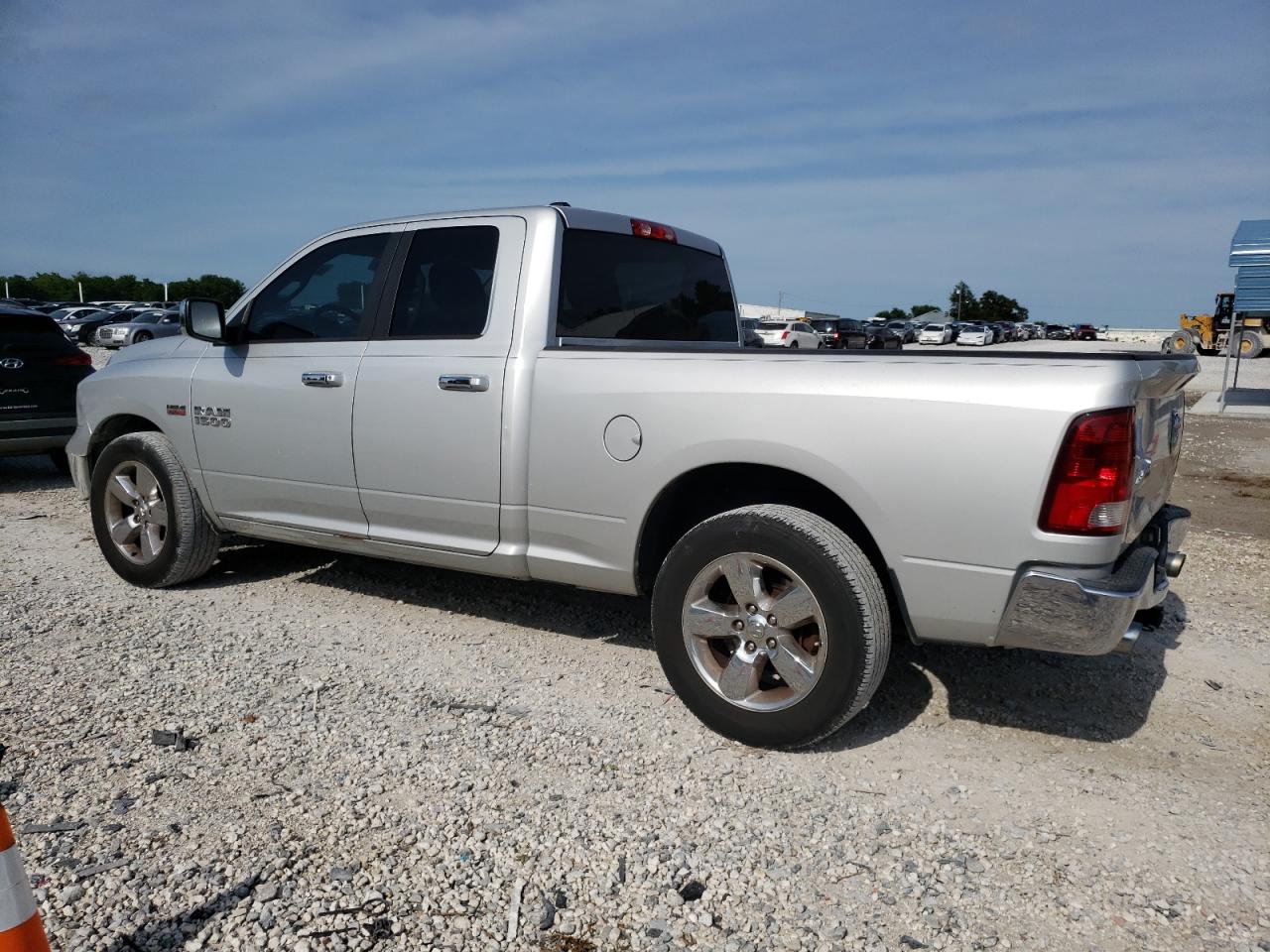 1C6RR6GT5ES306596 2014 Ram 1500 Slt