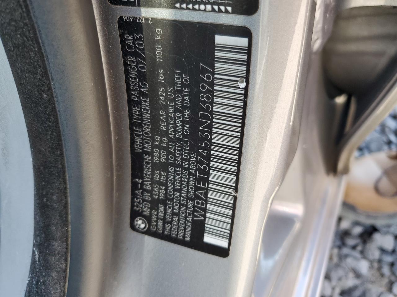 WBAET37453NJ38967 2003 BMW 325 I