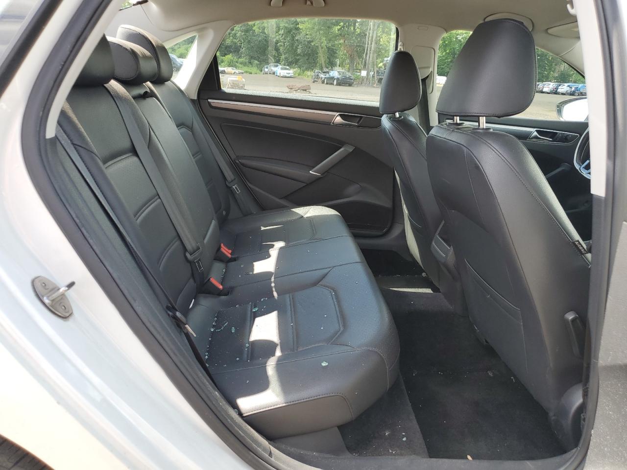 1VWAA7A34JC036600 2018 Volkswagen Passat S