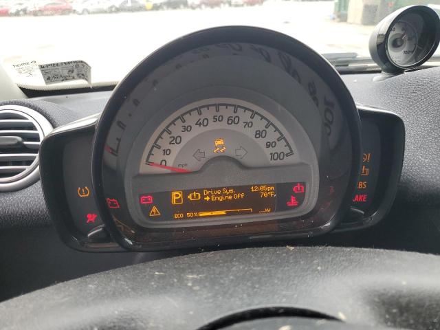 VIN WMEEJ9AA4GK845514 2016 Smart Fortwo no.9