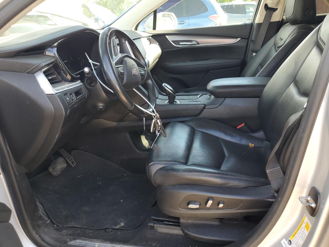 1GYKNDRS7JZ202816 2018 Cadillac Xt5 Luxury