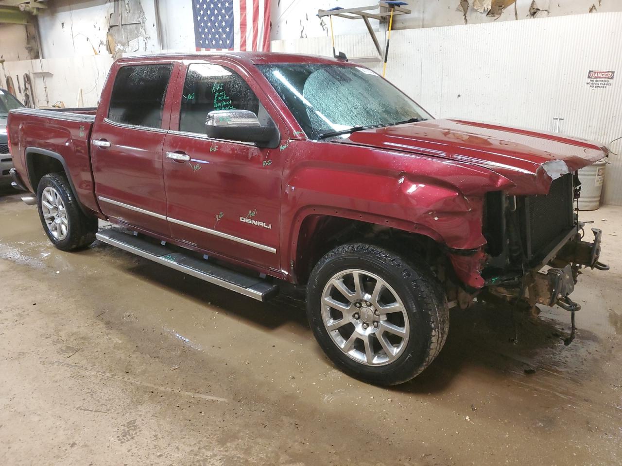 2014 GMC Sierra K1500 Denali vin: 3GTU2WEC3EG431467